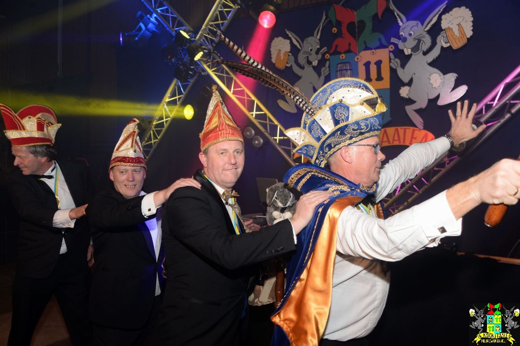 ../Images/Het Opwarmbal 332.jpg